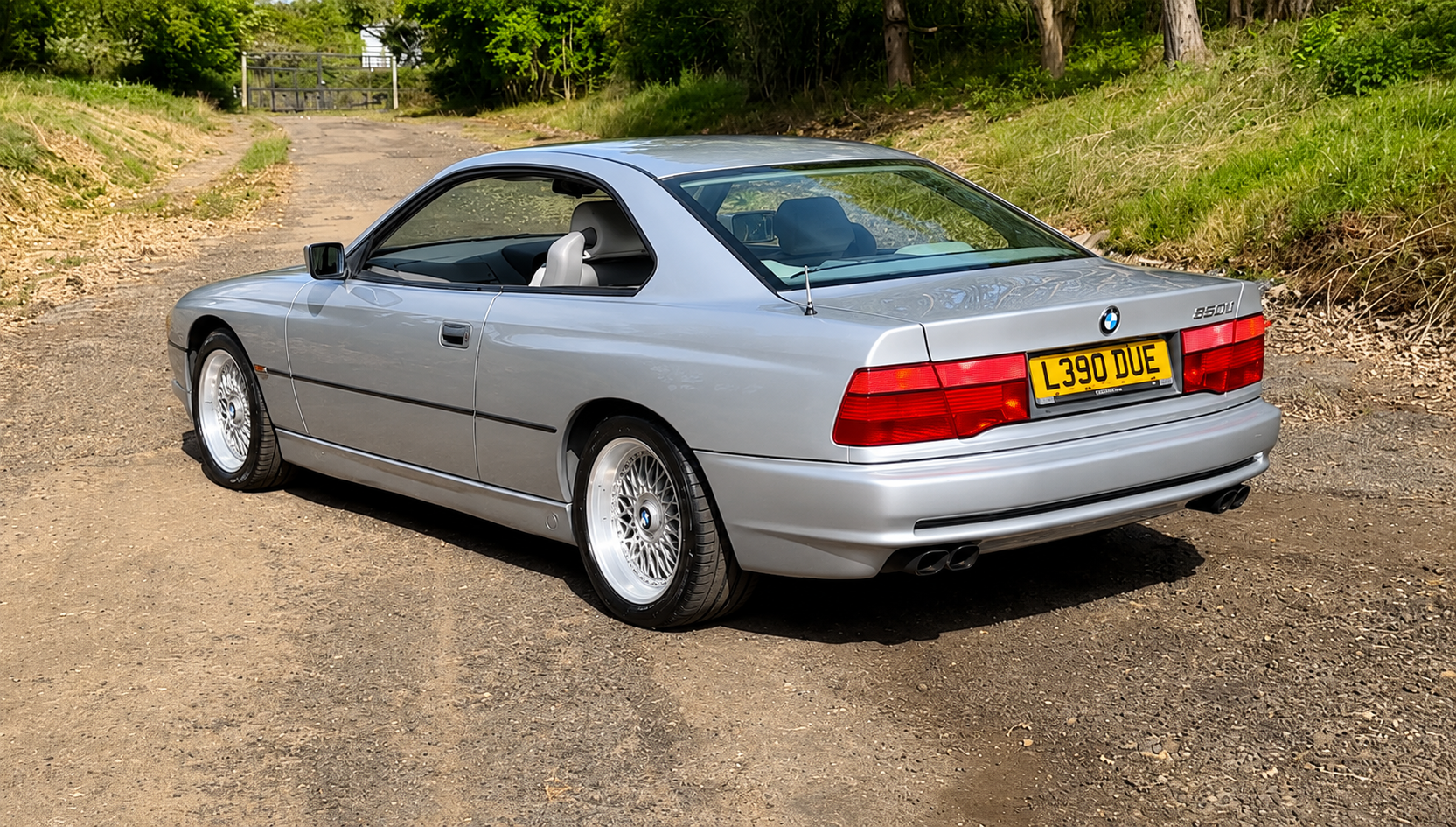 Vehicle photo