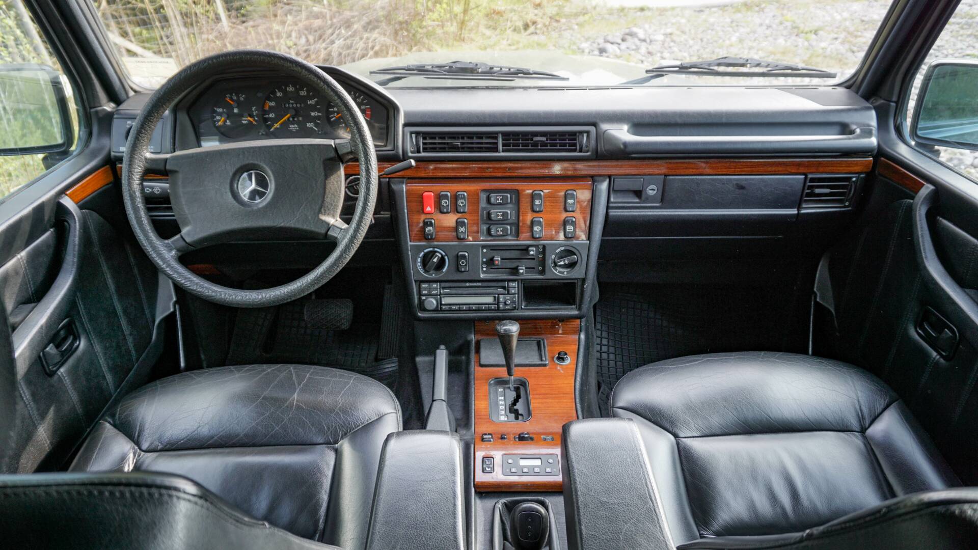 Vehicle photo