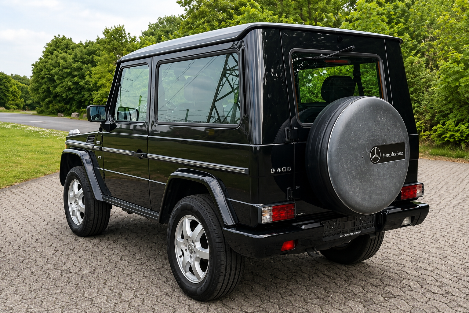 Vehicle photo